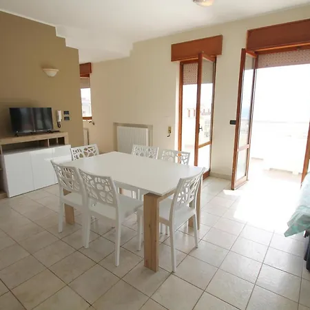 Attico Del Vico Apartment *